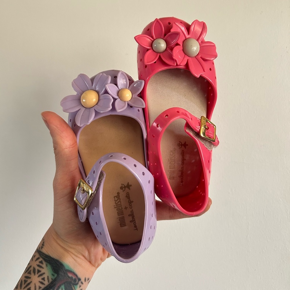 Mini Melissa Kids Flower Jelly Sandals in Pink and Lavender
